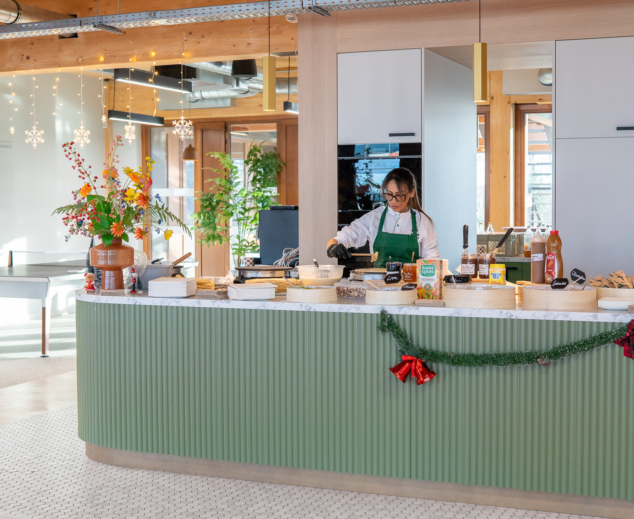 Animation crêpes et fontaines à chocolat pour le siège de Basic-Fit